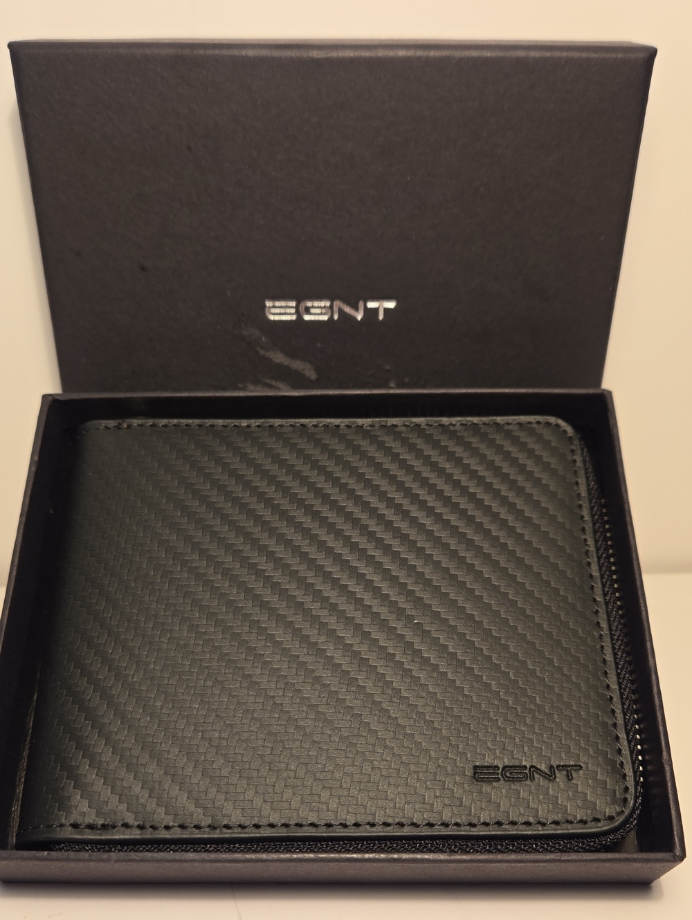 Black Carbon-Texture Money Clip Wallet